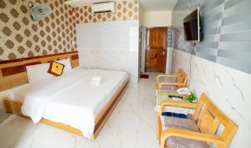 Yen Vy 04 Luxury Hotel Quy Nhon Εξωτερικό φωτογραφία