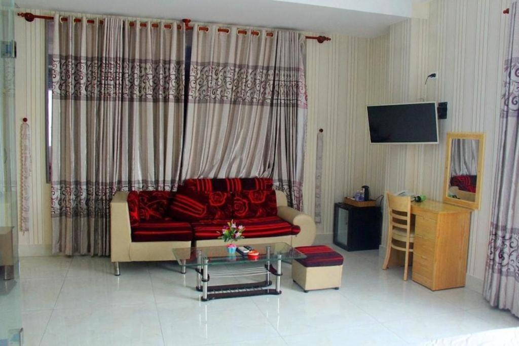 Yen Vy 04 Luxury Hotel Quy Nhon Εξωτερικό φωτογραφία